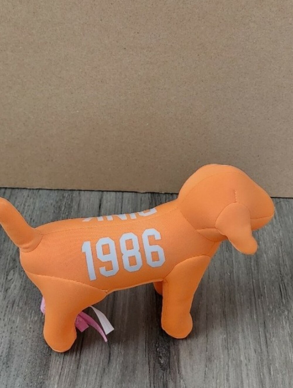 Vs Pink 1986 Orange Dog